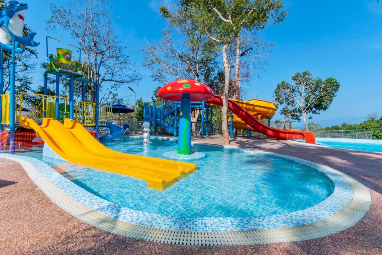 Myrus Resort Langkawi Pantai Cenang  Kültér fotó